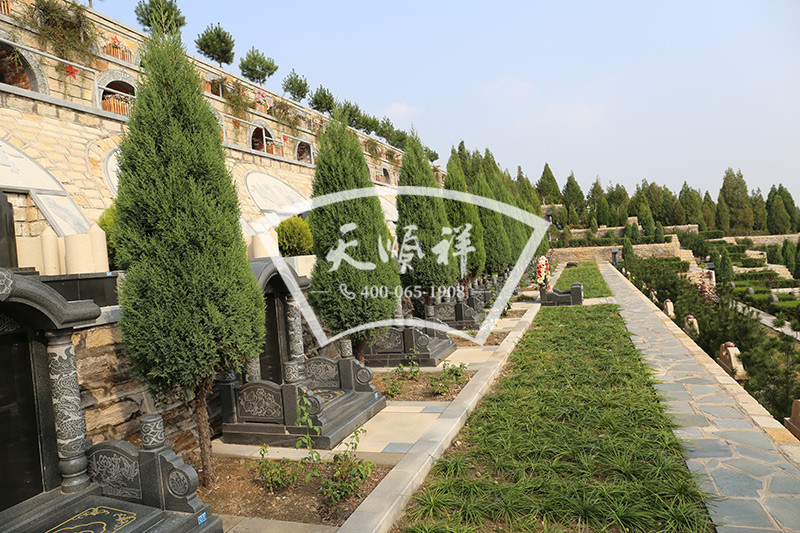古中山陵园墓区景观